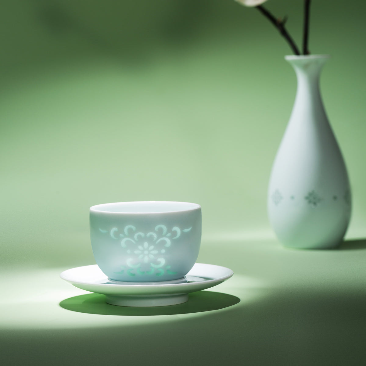Celadon Lace · Handcrafted 21-Piece Tea Set — detail view 2