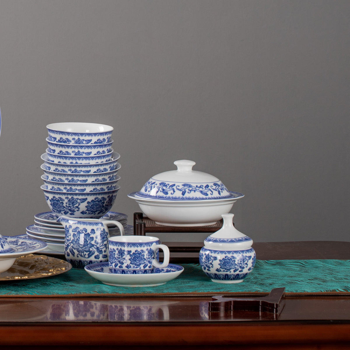 Blue Peony Scroll · 89-Piece Dinner Service — detail view 2