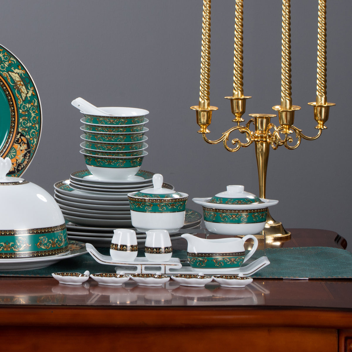 Emerald Prosperity · 68-Piece Dinner Service — detail view 2