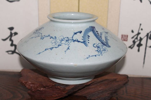 Korean porcelain