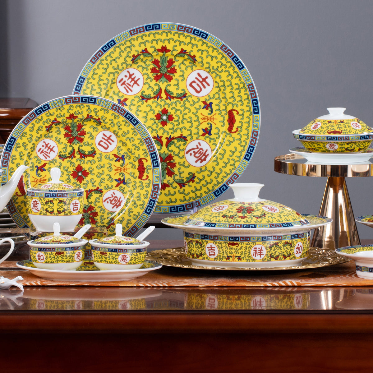 Blessings & Good Fortune · 136-Piece Dinner Service — detail view 1