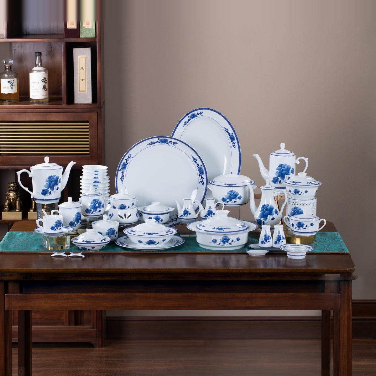 Azure Harmony · 128-Piece Dinner Service — complete display